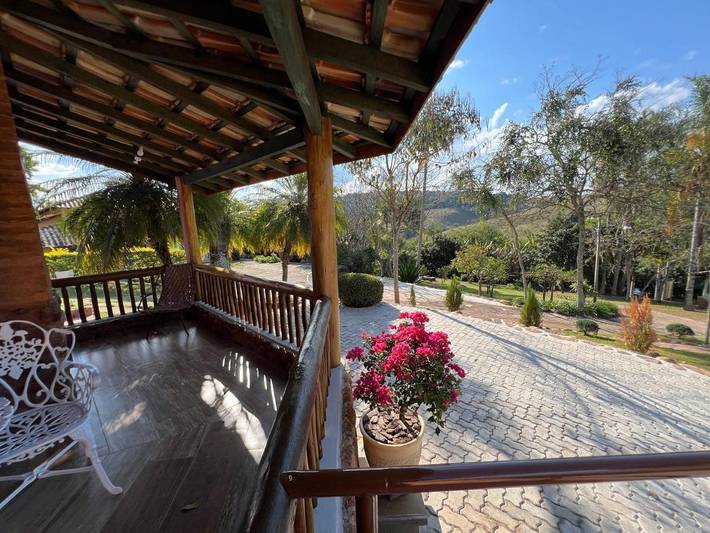 Pousadas para 2 pessoas, com jardim e jacuzzi e ainda sauna and piscina em Cunha