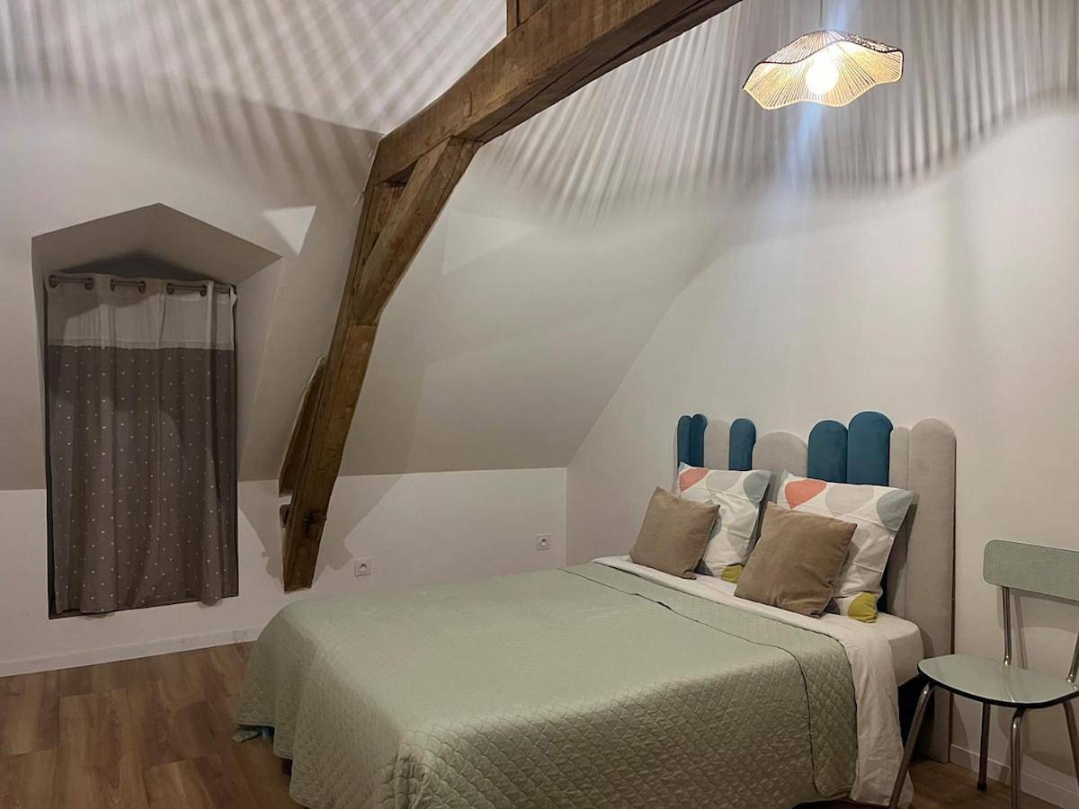 Three-Bedroom Villa in Villedieu-sur-Indre, Région de Châteauroux