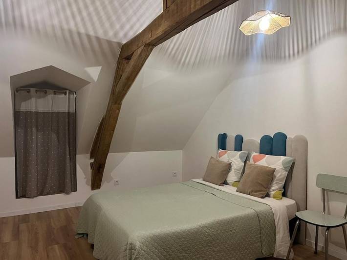 Location de vacances pour 9 personnes, avec terrasse et jardin, animaux acceptés à Villedieu-sur-Indre - 3