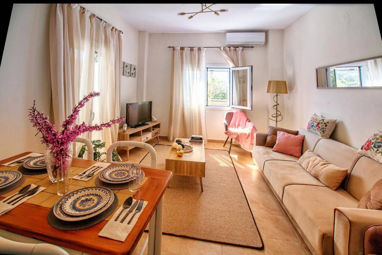 Monopoli home in Πέλεκα, Κέρκυρα