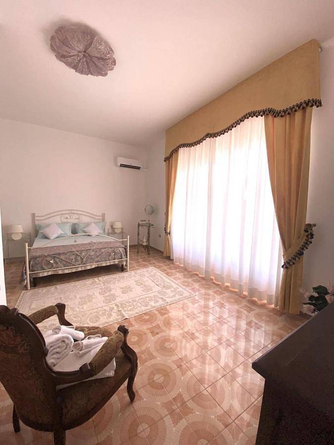Chambre d’hôte pour 2 personnes, avec terrasse dans Île de Sant'Antioco - 4
