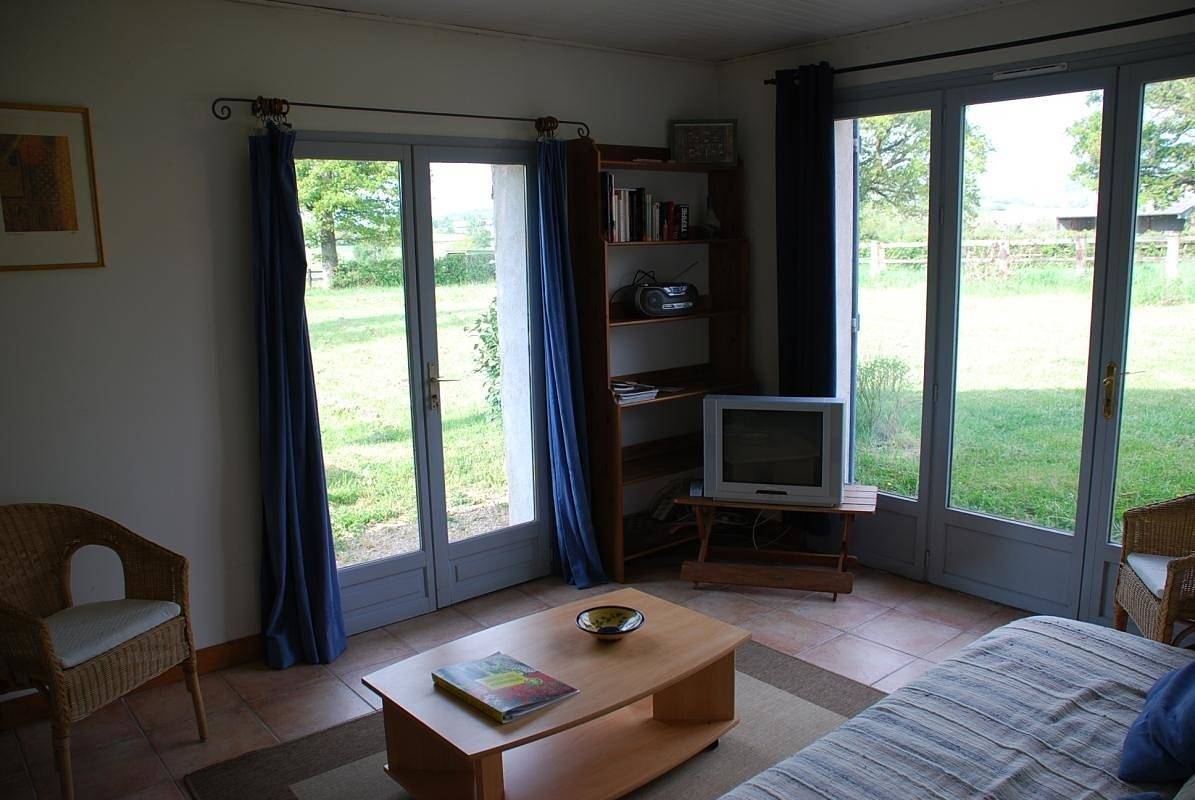 Gîte für 3 Personen mit Garten in Saint-Boil, Region Chalon-sur-Saône