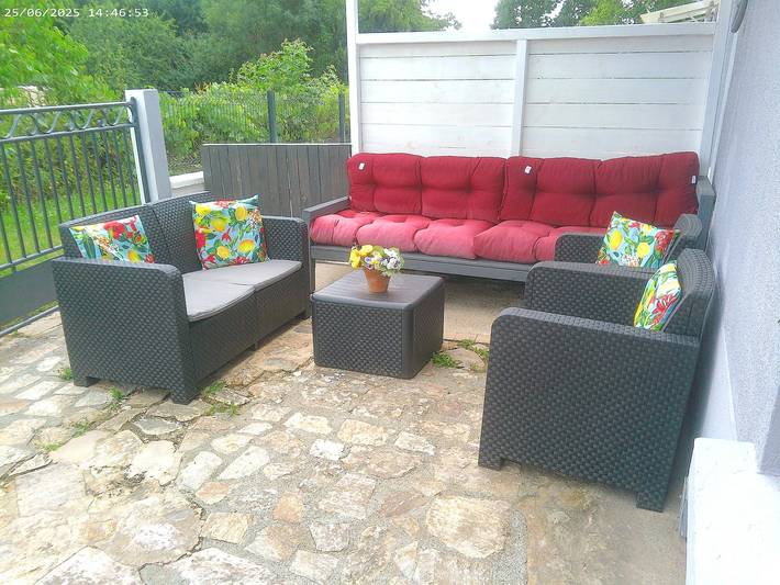 Gîte pour 8 personnes, avec jardin et terrasse