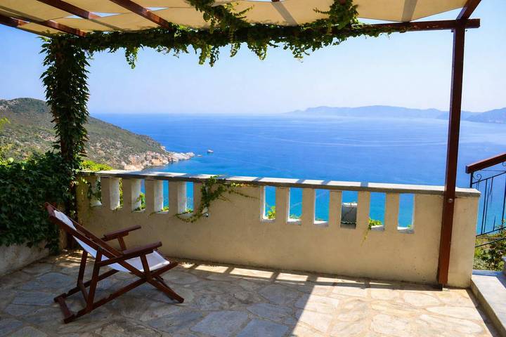Ganze Wohnung, Ferienwohnung für 3 Personen mit Garten in Skopelos Stadt, Sporaden