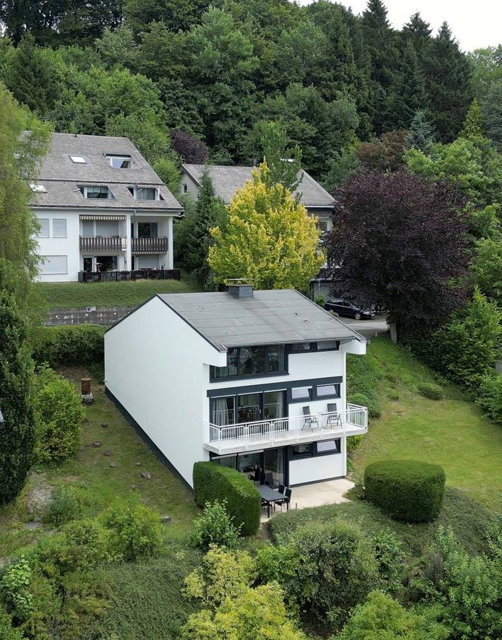 Vakantiehuis voor 6 personen, met terras en tuin in Niedersfeld