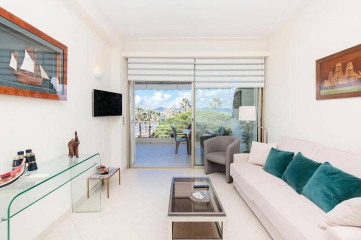 Gîte pour 4 personnes, avec balcon dans Port De La Pointe Croisette - 2