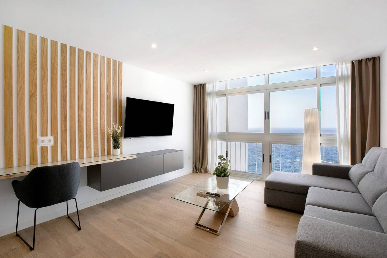 Apartamento entero, Apartamento de vacaciones 'Luxury Loft Mar y Sol 1' con vistas al mar,  y Wi-Fi in Mesa del Mar, Tacoronte