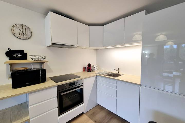 Gîte pour 5 personnes, avec balcon dans Station de la Feclaz le Revard - 2