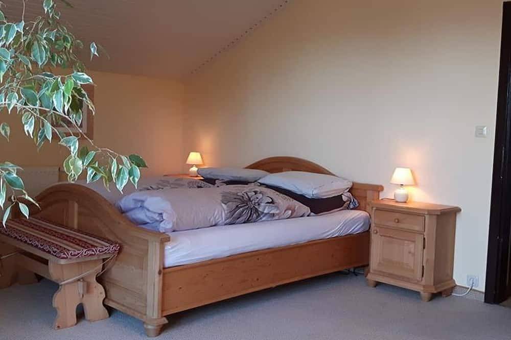 Ganze Wohnung, Appartement/Fewo Habichthorst - Haus Fernblick in Millstatt, Bezirk Spittal an der Drau