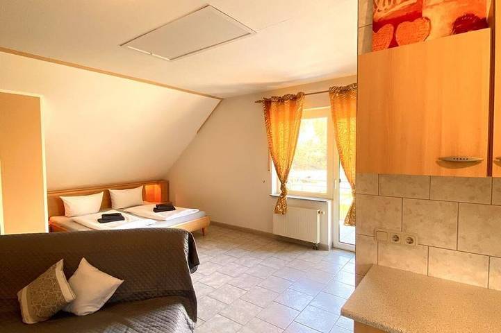 Ferienhaus für 2 Personen, mit Garten, mit Haustier an der Burg Eltz - 2