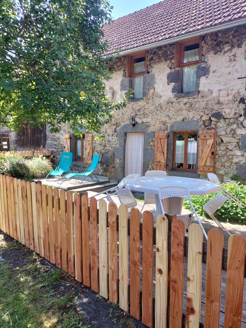 Gîte Le Nid du Bouvreuil in Bromont-Lamothe, Parc naturel régional des Volcans d'Auvergne