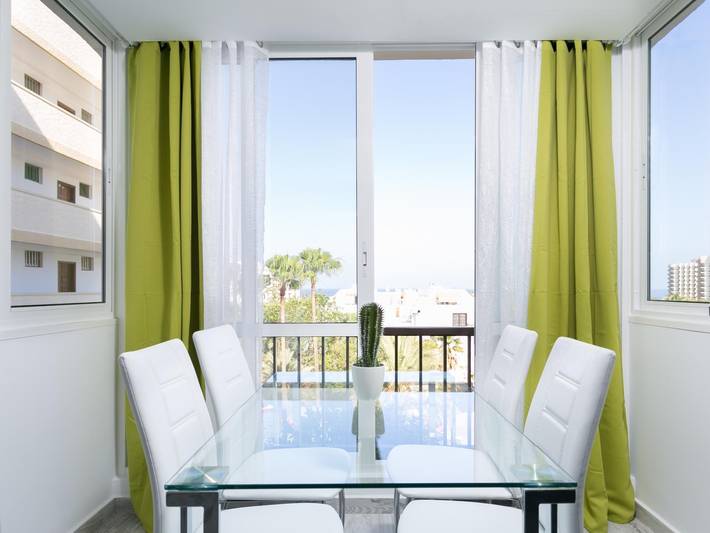 Gîte pour 4 personnes, avec vue sur l’océan ainsi que jardin et piscine à Playa de las Américas - 3