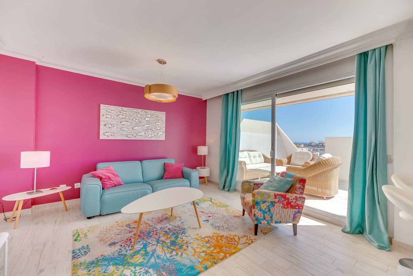 Entire apartment, Apartment 'Marina Banús' with Sea View, Wi-Fi and Air Conditioning in Marbella West, Marbella