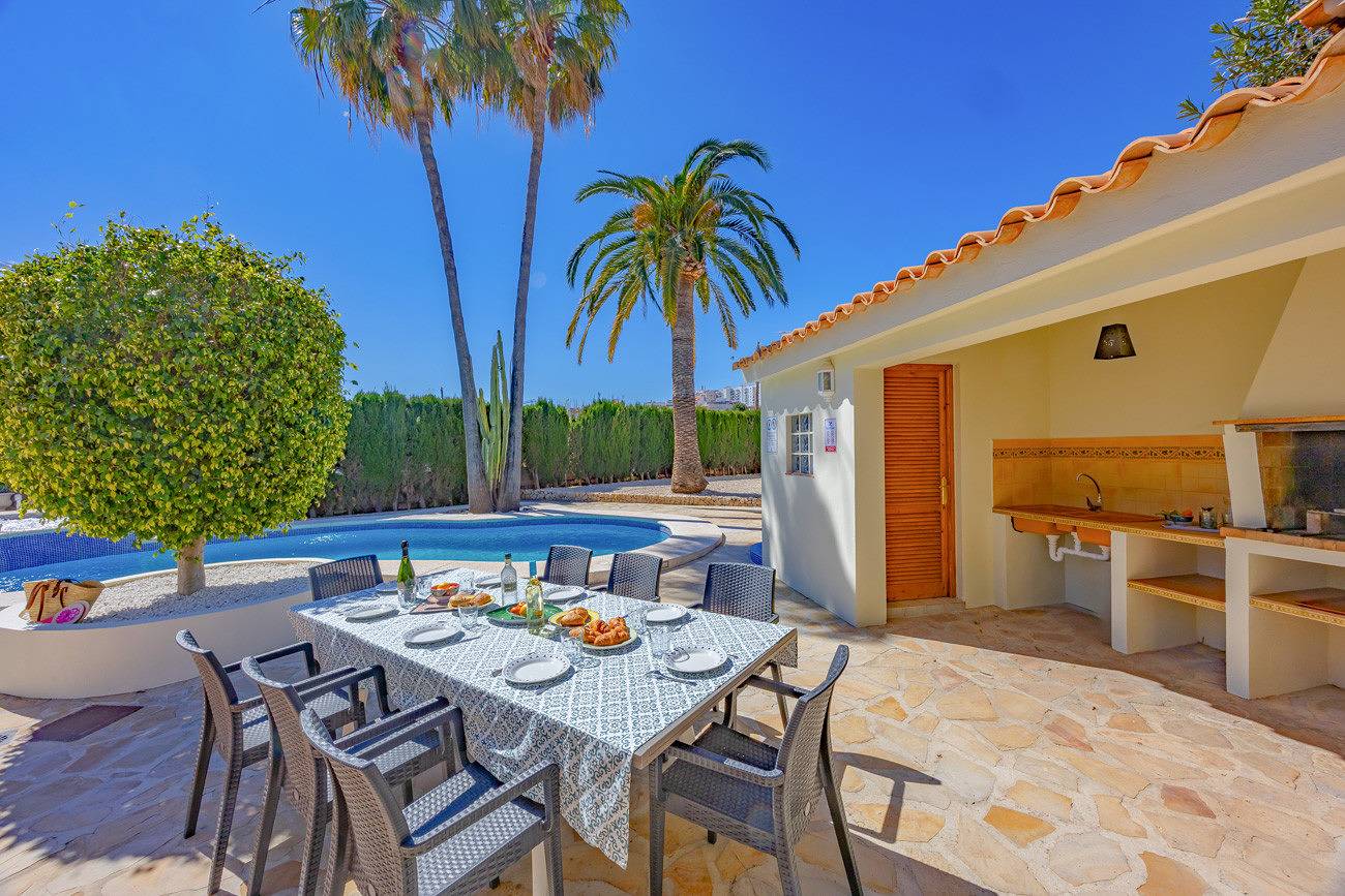 Villa Gracia - Plusholidays in Calpe, Costa Blanca