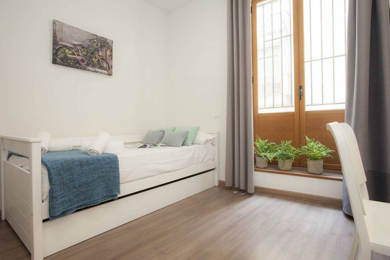 Entire apartment, Salvador I in Valencia City Centre, Valencia