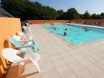 Camping pour 4 personnes, avec bassin pour enfant dans le Golfe du Morbihan