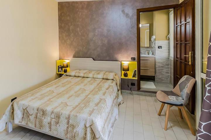 Location de vacances pour 2 personnes, avec balcon à Loceri - 4