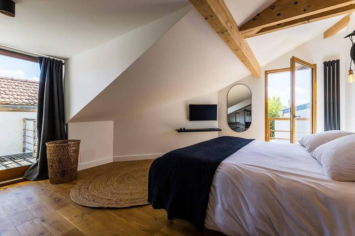 Location de vacances pour 12 personnes, avec jacuzzi ainsi que terrasse et sauna dans Le Phare (Biarritz) - 3