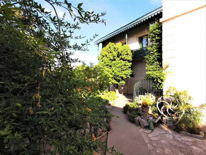 Gîte pour 4 personnes, avec jardin