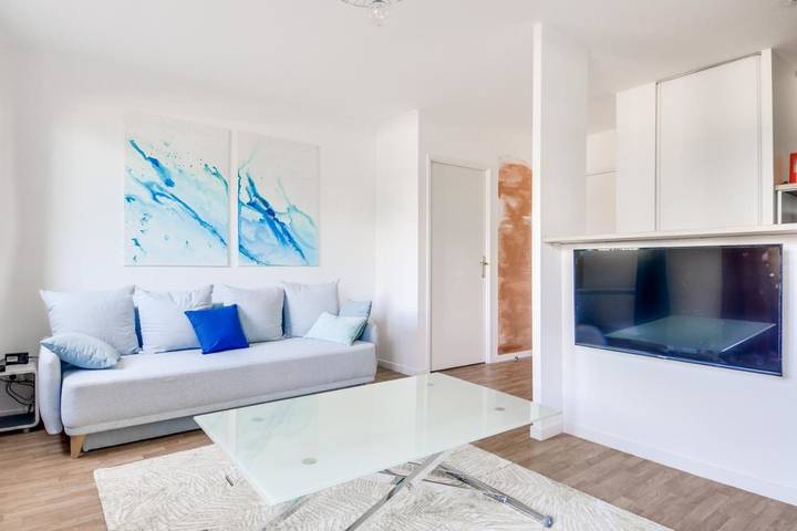 Gîte pour 5 personnes, avec terrasse et jardin à Magny-le-Hongre - 4