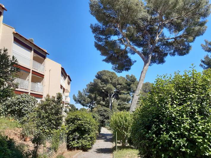 Gîte pour 2 personnes, avec terrasse à La Seyne-sur-Mer - 2