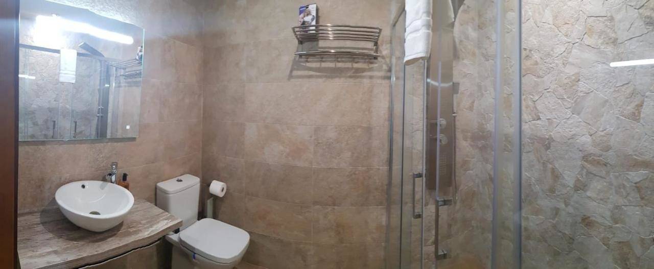Casa Rural para 2 personas con jardín in Candeleda, Valle del Tiétar