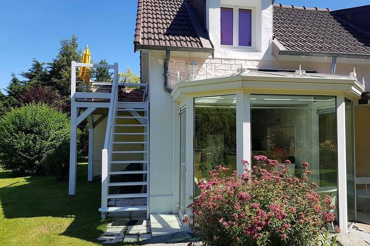 Gîte pour 4 personnes, avec jardin et terrasse à Sallenelles