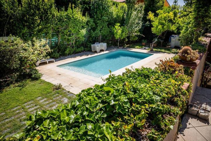 Location de vacances pour 2 personnes, avec jardin et piscine à Cisano sul Neva - 3