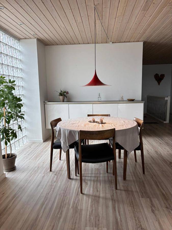 Ferienwohnung für 2 Personen, mit Terrasse und Garten sowie Ausblick in Stege - 3