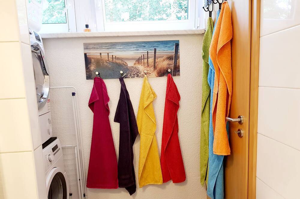 Ganze Wohnung, Feel at home in my modern art studio apartment! in Landstuhl, Saar-Nahe-Bergland