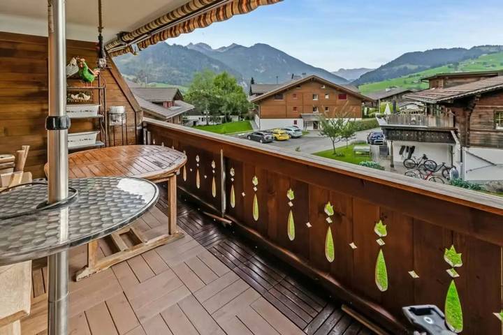 Vacation rental for 5 people, with Balcony/Terrace in Swiss Alps