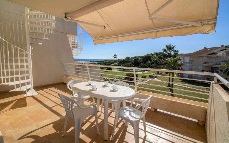 Vakantiewoning voor 4 personen, with kinderzwembad and terras as well as tuin in Alcossebre