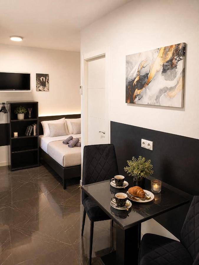 Vilapicina Rooms in Nou Barris (distrito), Barcelona