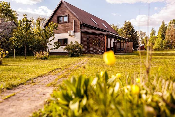 Dom dla 5 osób, z ogród i widok oraz taras w Białowieża