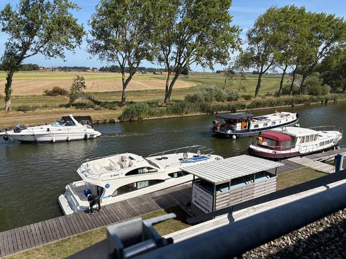 Hotel für 2 Personen, mit Terrasse und Seeblick sowie Ausblick