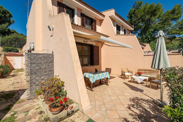 Villa Simona in Santa Margherita di Pula – Entspannung im Grünen nahe Traumstränden in Santa Margherita di Pula, Pula und Umgebung
