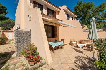 Casa Vacanza per 6 Persone in Eden Rock, Pula e dintorni, Foto 2