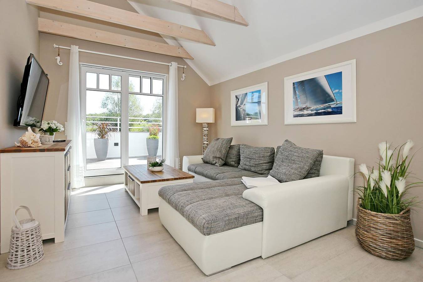 Ganze Wohnung, 3 Zimmer, Balkon & Komfort für 4 Personen und Hund in Wittenbeck, Bad Doberan & Umland
