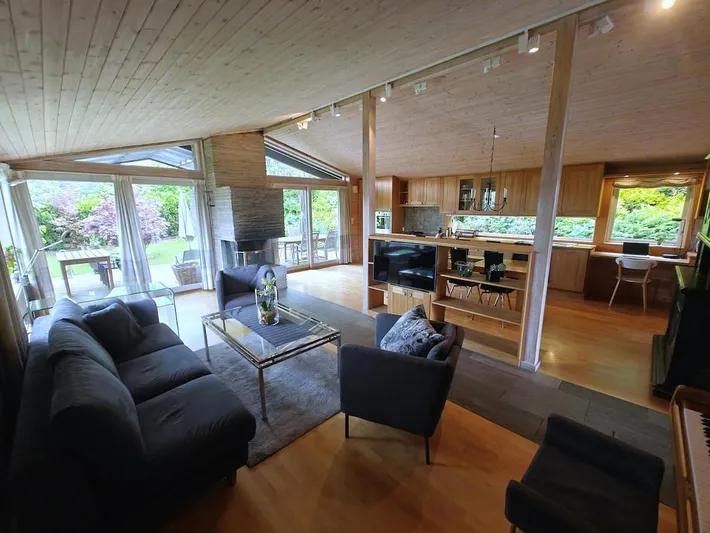 Villa für 5 Personen, mit Ausblick und Terrasse sowie Garten - 1