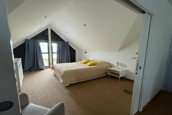 Location de vacances pour 10 personnes, avec terrasse et jardin à Le Mesnil-sous-Jumièges - 4