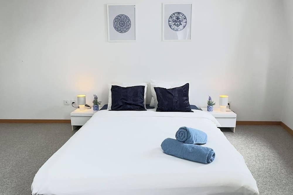 Ganze Wohnung, Stunning cozy and bright apartment, 1 min walk from the station and Delémont in Delémont, Kanton Jura