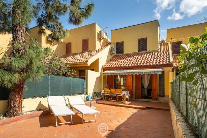 Ferienhaus für 4 Personen mit Garten in Sant'Andrea (Sardinien), Quartu Sant'Elena