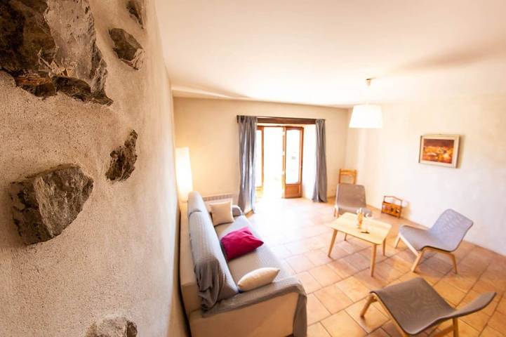 Appartement entier, L'Olivier - 8 personnes in Vagnas, Ardèche