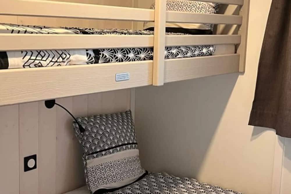 Amplio chalet con terraza - 8 pers. in Saint-Girons (Ariège), Parque Natural Regional de los Pirineos de Ariège