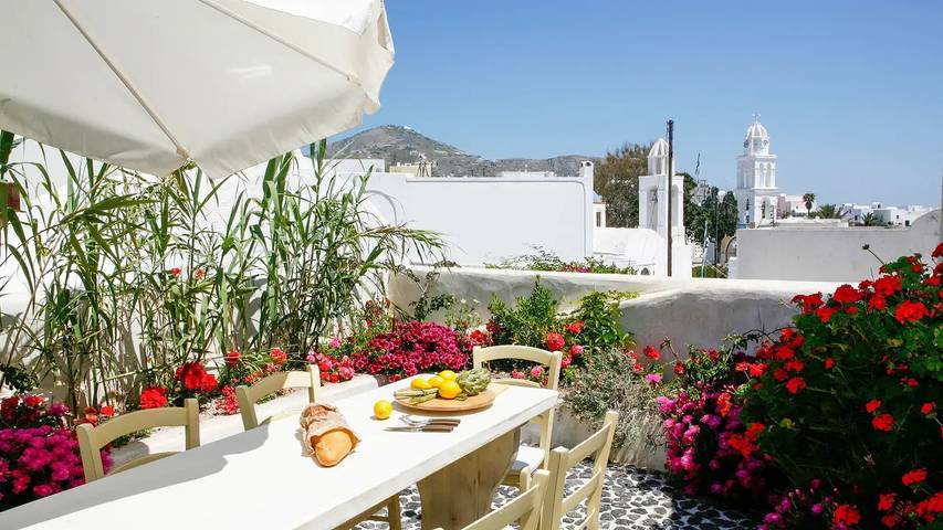 Location de vacances pour 5 personnes, avec jardin et piscine à Megalochori - 4