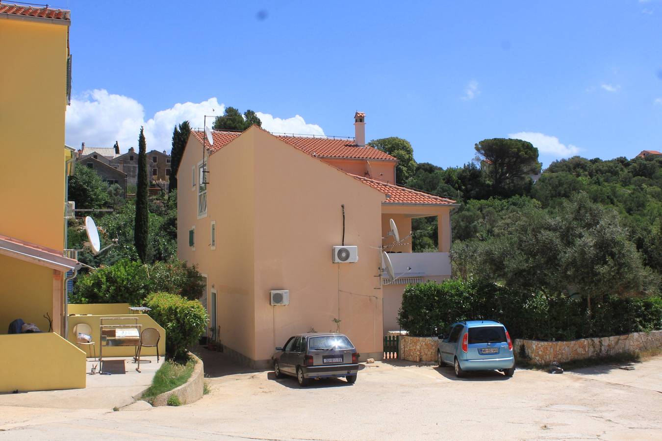 Ganze Wohnung, 1-Zimmer-Ferienwohnung mit Terrasse und Meerblick Sveti Jakov, Losinj A-8011-a in Cunski, Kvarner Inseln