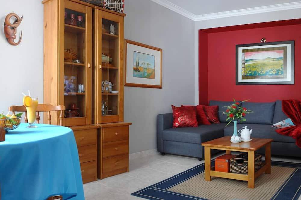 Entire apartment, Your ideal, affordable place in the sun! St-Luzia apt. with sea-view. in Tavira, Parque Natural da Ria Formosa