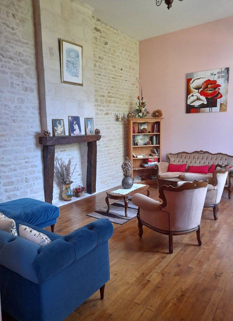 Chambres d'hôtes Le Logis de Faugerit - Bleue in Frontenay-Rohan-Rohan, Région de Niort