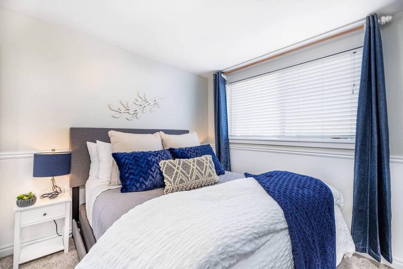 3Br-Near-Mountain-&-Trails-Scenic-Pets Allowed in Murray, Salt Lake County (UT)