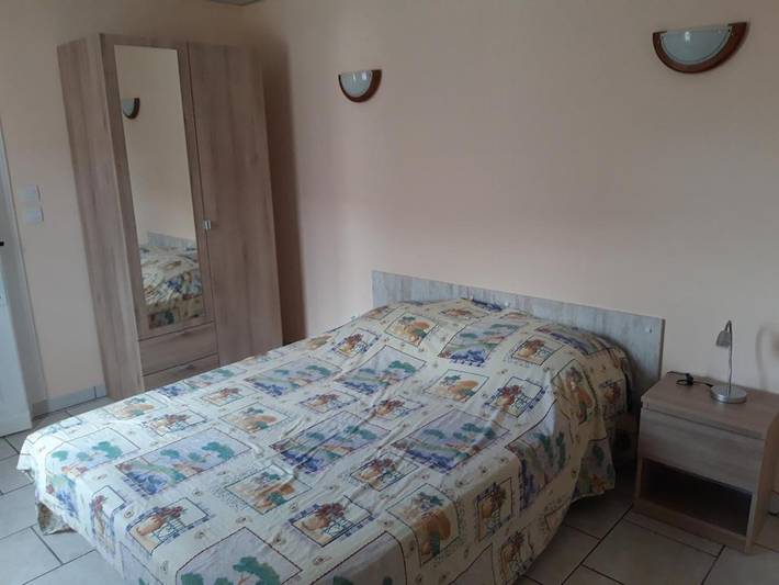 Gîte pour 2 personnes, avec vue et terrasse dans Frampas - 3